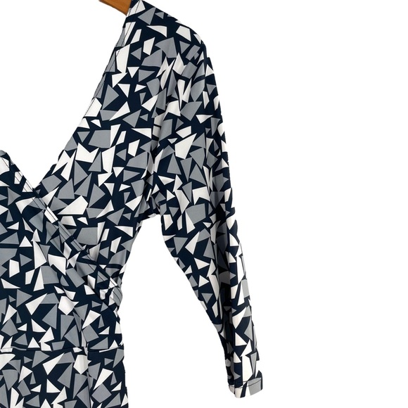 PattyBoutik Geometric Black and Gray Print Faux Wrap Dress in Medium - Picture 6 of 9